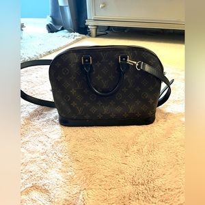 Vintage Authentic Louis Vuitton Alma hand painted.